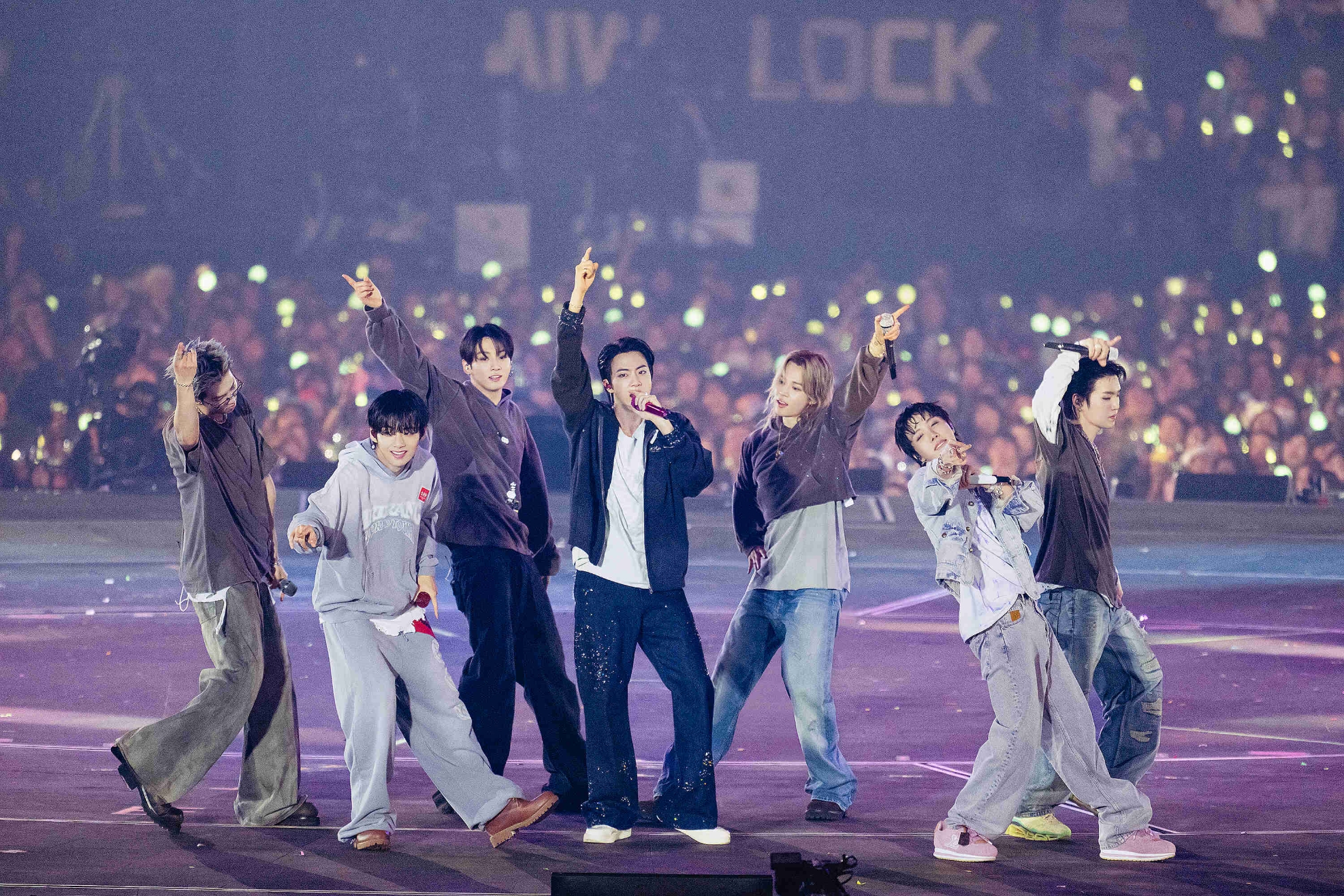Film backdrop for Concert: BTS World Tour 'Arirang' in Sao Paulo